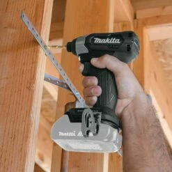 Makita XDT15ZB 18V LXT Lithium-Ion Sub-Compact Brushless Cordless Impact Driver -Deals Makita Tools Store 81NmtdVa4EL. AC SL1500